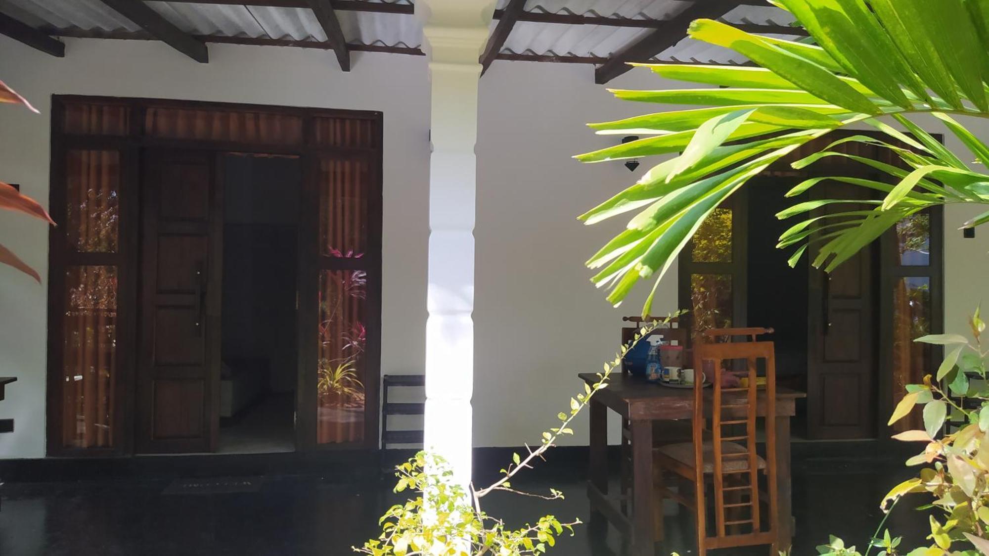 Yashi'S Place Sigiriya Exterior photo